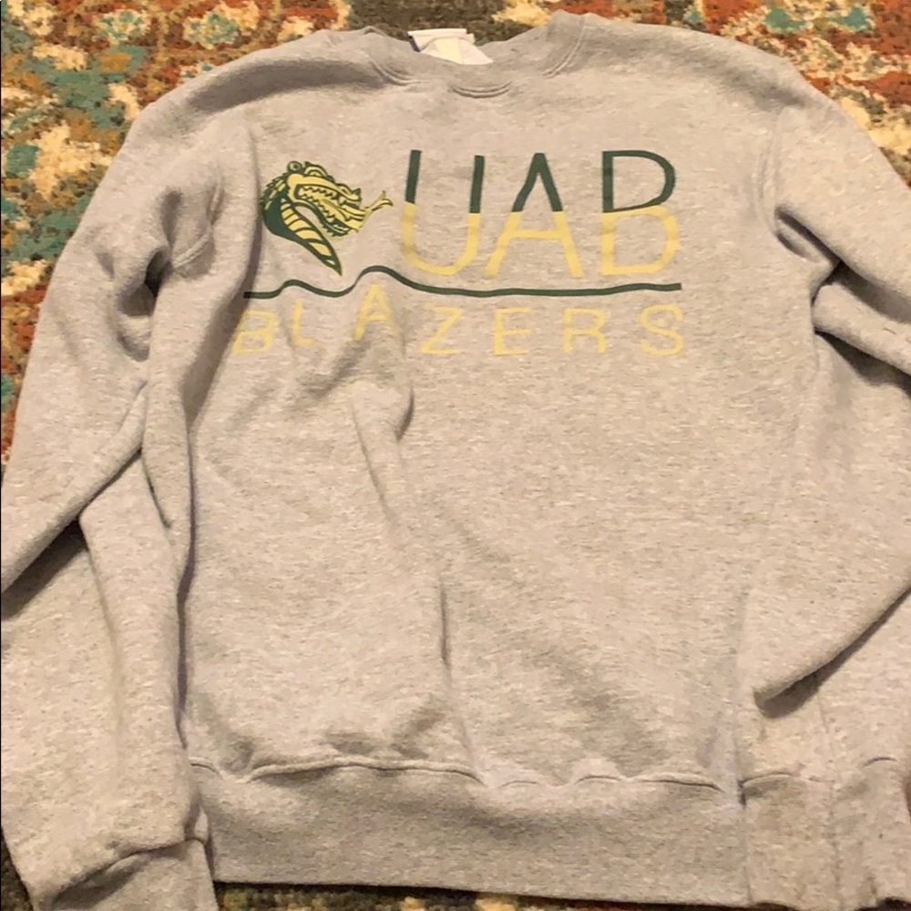 UAB sweatshirt